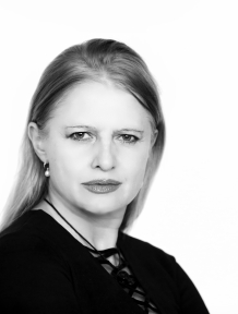 Mojca Kumerdej